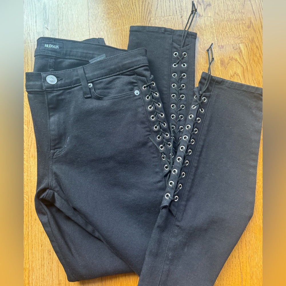 Hudson Jeans Nico Mid-Rise Super Skinny Ankle Jean
